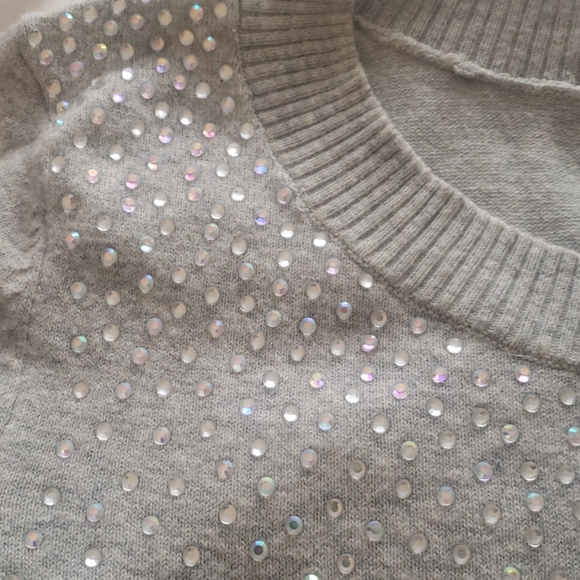 Express sweater with crystals - Picture 3 of 4